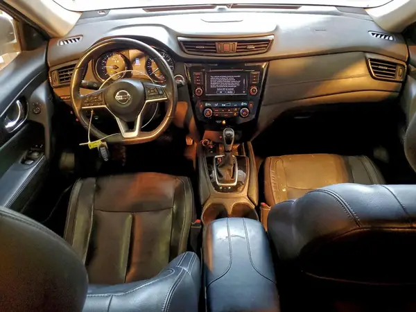5N1AT2MT6KC834136 2019 NISSAN ROGUE - Image 8