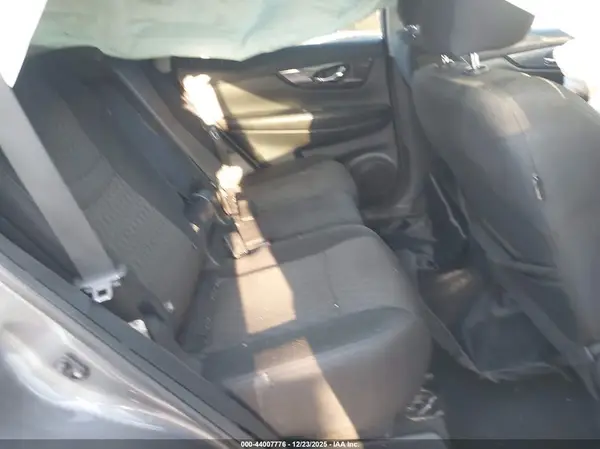 5N1AT2MT6KC835786 2019 NISSAN ROGUE - Image 8