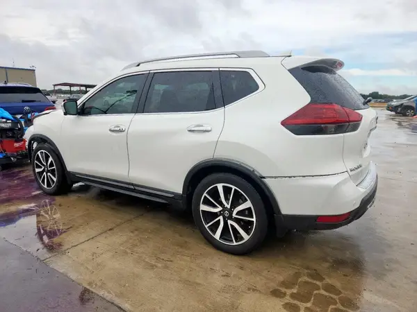 5N1AT2MT6LC700180 2020 NISSAN ROGUE - Image 2