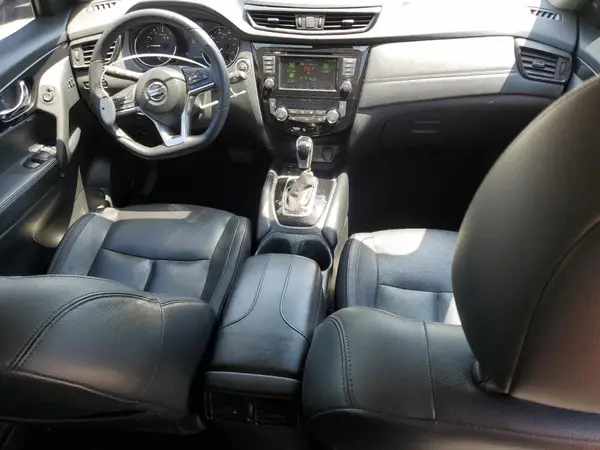 5N1AT2MT6LC749699 2020 NISSAN ROGUE - Image 8