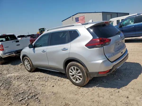 5N1AT2MT6LC750061 2020 NISSAN ROGUE - Image 2