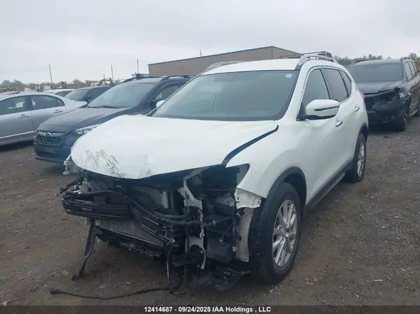 5N1AT2MT6LC790169 2020 NISSAN ROGUE - Image 2