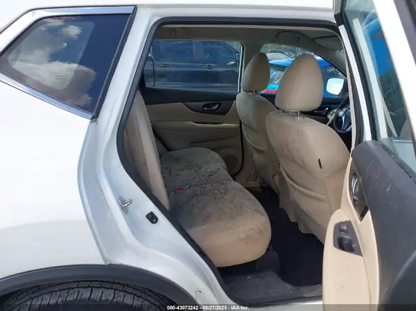 5N1AT2MT7GC744386 2016 NISSAN ROGUE - Image 8