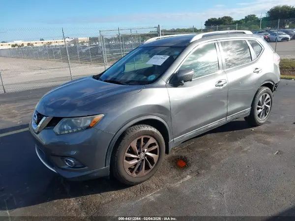 5N1AT2MT7GC749765 2016 NISSAN ROGUE - Image 2