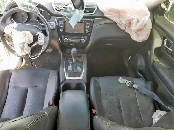 5N1AT2MT7GC772589 2016 NISSAN ROGUE - Image 8
