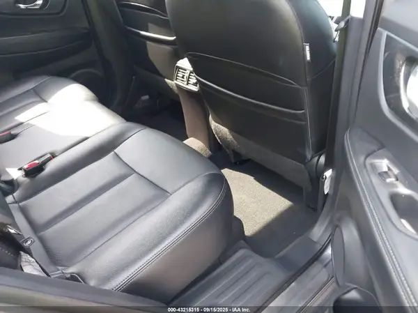 5N1AT2MT7GC782748 2016 NISSAN ROGUE - Image 8