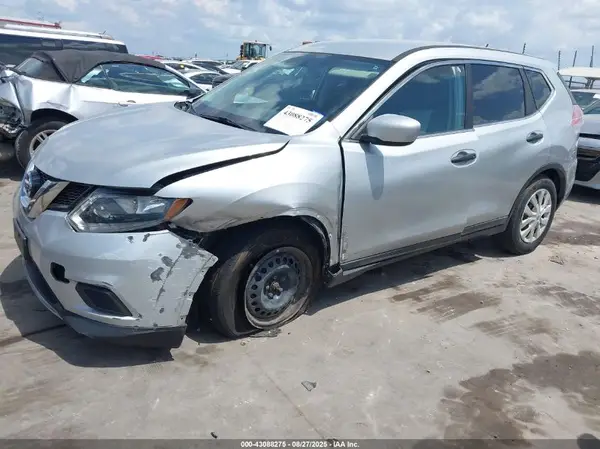 5N1AT2MT7GC798920 2016 NISSAN ROGUE - Image 2