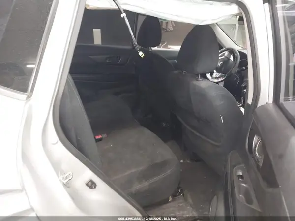 5N1AT2MT7GC801038 2016 NISSAN ROGUE - Image 8