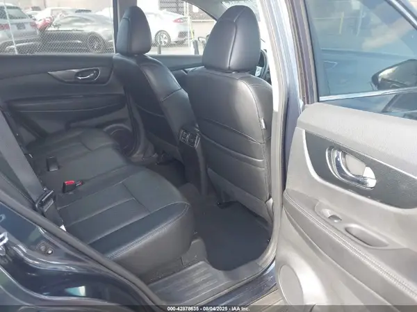5N1AT2MT7GC803243 2016 NISSAN ROGUE - Image 8