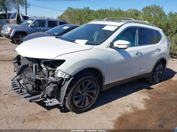 5N1AT2MT7GC827140 2016 NISSAN ROGUE - Image 2