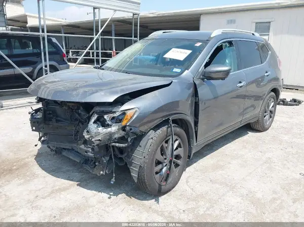 5N1AT2MT7GC860879 2016 NISSAN ROGUE - Image 2