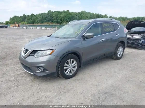 5N1AT2MT7GC897978 2016 NISSAN ROGUE - Image 2