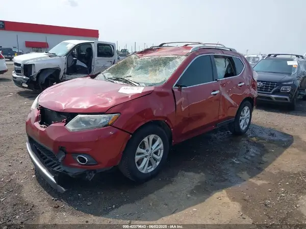 5N1AT2MT7GC922135 2016 NISSAN ROGUE - Image 2