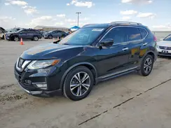 5N1AT2MT7HC749704 2017 NISSAN ROGUE