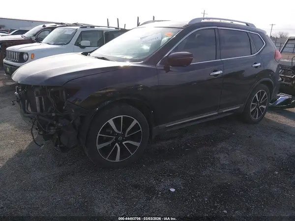 5N1AT2MT7HC759620 2017 NISSAN ROGUE - Image 2