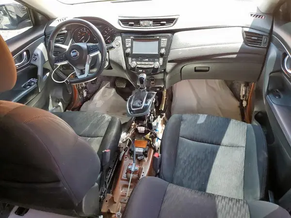5N1AT2MT7HC764185 2017 NISSAN ROGUE - Image 8