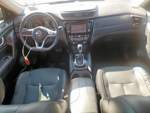 5N1AT2MT7HC778538 2017 NISSAN ROGUE - Image 8