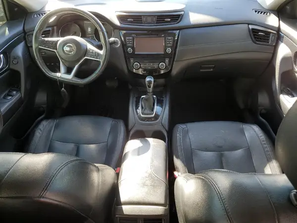 5N1AT2MT7HC780712 2017 NISSAN ROGUE - Image 8