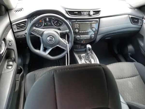 5N1AT2MT7HC792715 2017 NISSAN ROGUE - Image 8