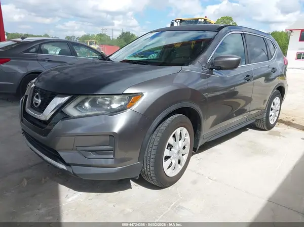 5N1AT2MT7HC793640 2017 NISSAN ROGUE - Image 2