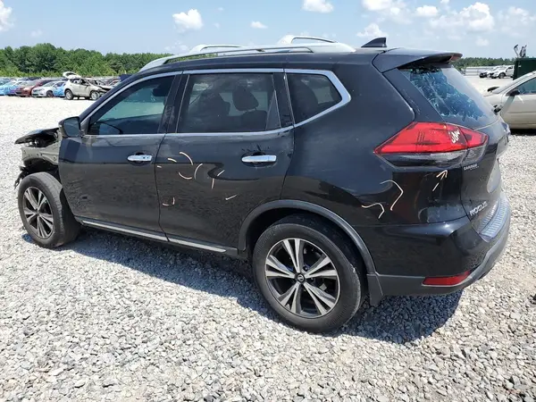 5N1AT2MT7HC798711 2017 NISSAN ROGUE - Image 2