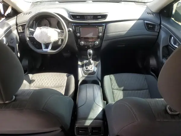 5N1AT2MT7HC803115 2017 NISSAN ROGUE - Image 8