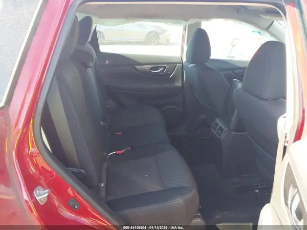 5N1AT2MT7HC812106 2017 NISSAN ROGUE - Image 8