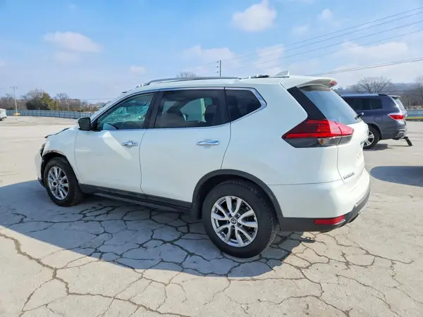 5N1AT2MT7HC819833 2017 NISSAN ROGUE - Image 2
