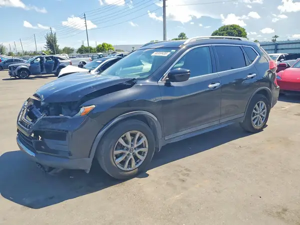 5N1AT2MT7HC824384 2017 NISSAN ROGUE - Image 1