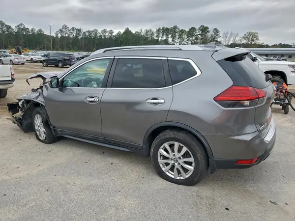 5N1AT2MT7HC825034 2017 NISSAN ROGUE - Image 2