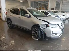 5N1AT2MT7HC825387 2017 NISSAN ROGUE
