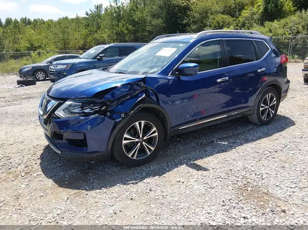 5N1AT2MT7HC825728 2017 NISSAN ROGUE - Image 2