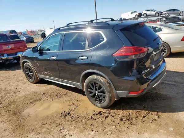 5N1AT2MT7HC829715 2017 NISSAN ROGUE - Image 2