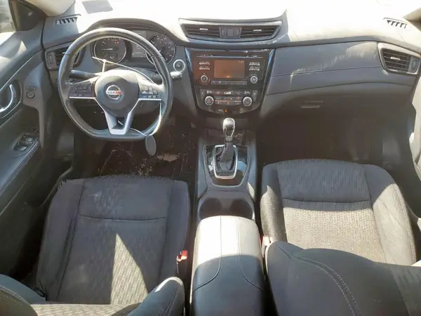5N1AT2MT7HC829715 2017 NISSAN ROGUE - Image 8