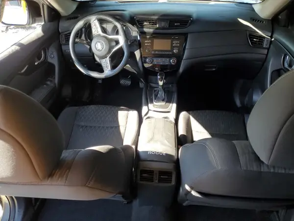 5N1AT2MT7HC848202 2017 NISSAN ROGUE - Image 8
