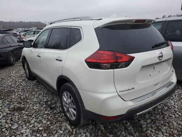 5N1AT2MT7HC859443 2017 NISSAN ROGUE - Image 2