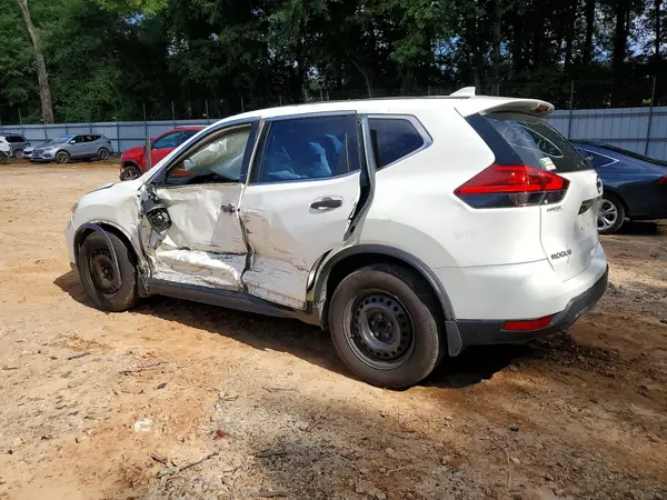 5N1AT2MT7HC859703 2017 NISSAN ROGUE - Image 2
