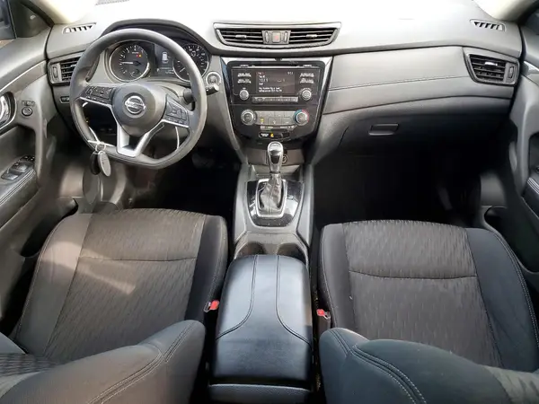 5N1AT2MT7HC861774 2017 NISSAN ROGUE - Image 8