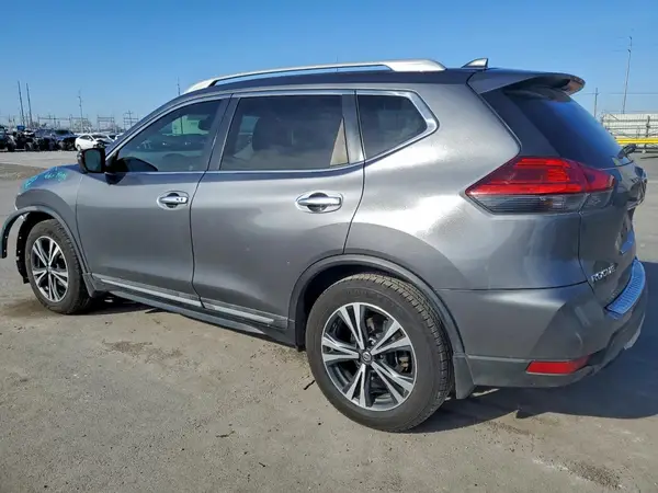 5N1AT2MT7HC873181 2017 NISSAN ROGUE - Image 2