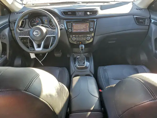 5N1AT2MT7HC879532 2017 NISSAN ROGUE - Image 8