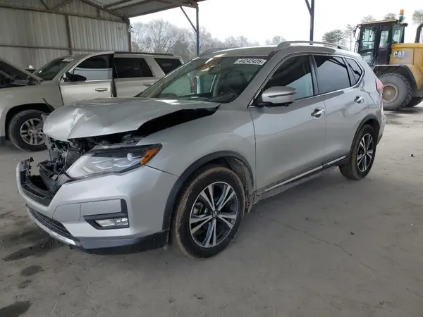 5N1AT2MT7HC886559 2017 NISSAN ROGUE - Image 1