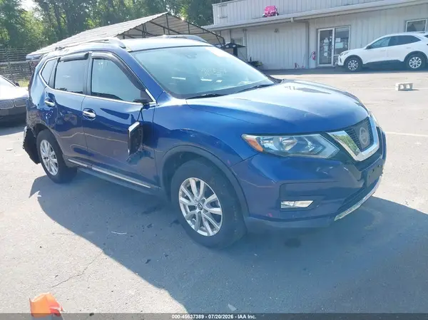 5N1AT2MT7HC888666 2017 NISSAN ROGUE - Image 1