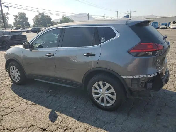 5N1AT2MT7HC894581 2017 NISSAN ROGUE - Image 2