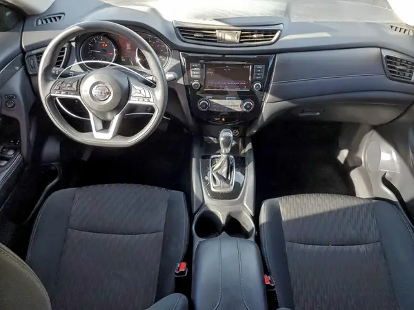 5N1AT2MT7JC701075 2018 NISSAN ROGUE - Image 8