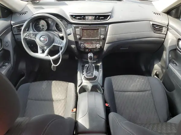 5N1AT2MT7JC708012 2018 NISSAN ROGUE - Image 8
