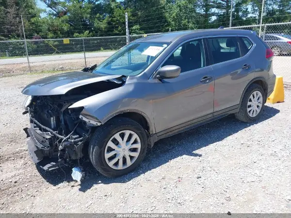 5N1AT2MT7JC709659 2018 NISSAN ROGUE - Image 2