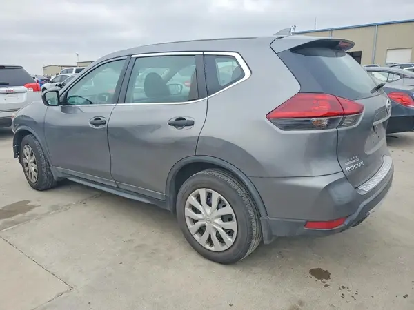 5N1AT2MT7JC709743 2018 NISSAN ROGUE - Image 2