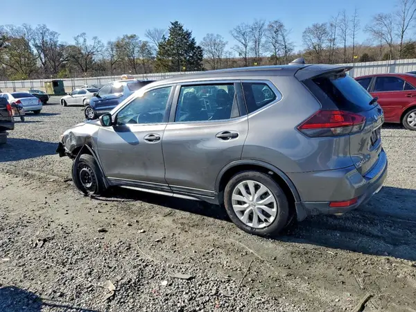 5N1AT2MT7JC710536 2018 NISSAN ROGUE - Image 2