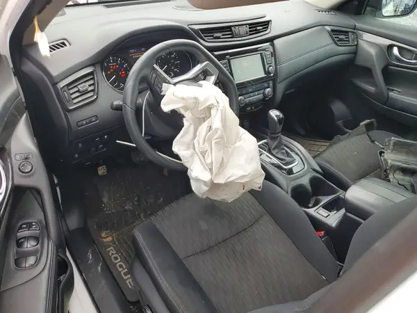 5N1AT2MT7JC717261 2018 NISSAN ROGUE - Image 8