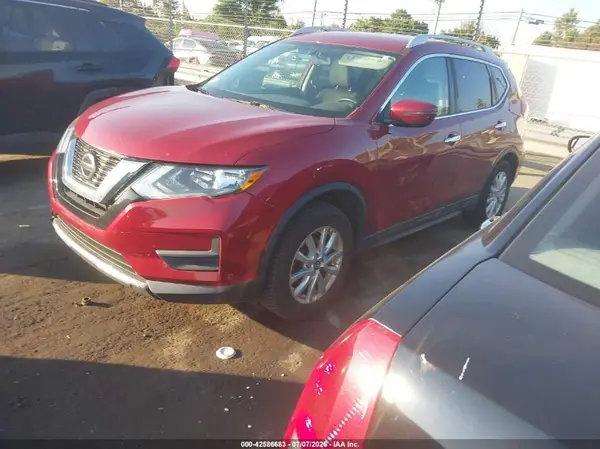 5N1AT2MT7JC718832 2018 NISSAN ROGUE - Image 2